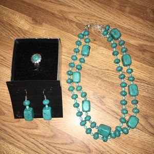 Beautiful turquoise jewelry set